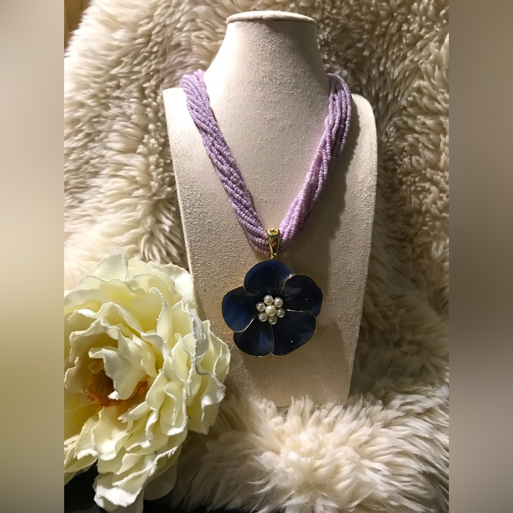 SeedBead Pendant Necklace
